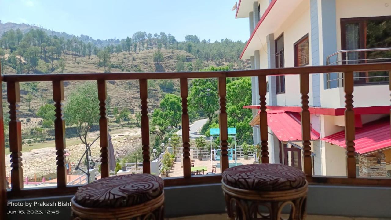 Hotel Shivalik River Retreat Almora Eksteriør billede