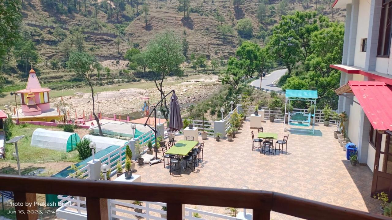 Hotel Shivalik River Retreat Almora Eksteriør billede
