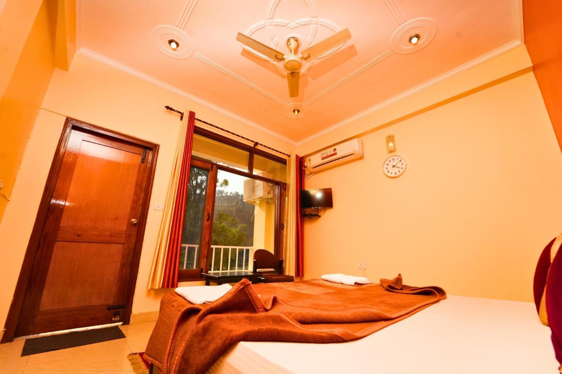 Hotel Shivalik River Retreat Almora Eksteriør billede