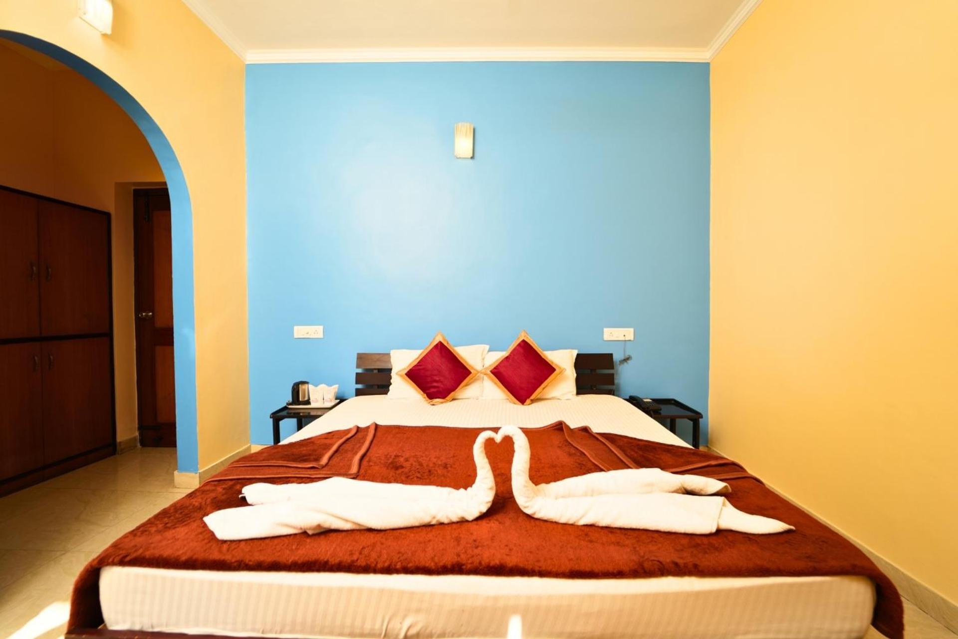 Hotel Shivalik River Retreat Almora Eksteriør billede